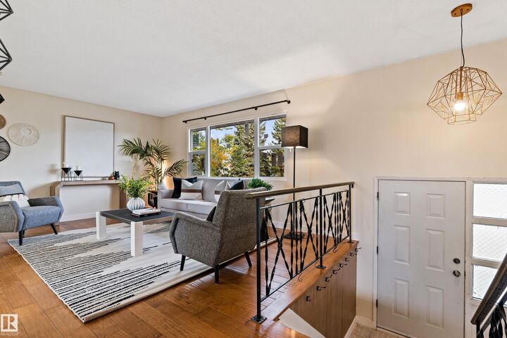 Property Photo: 7203 93 Avenue NW AB T6B 1B2