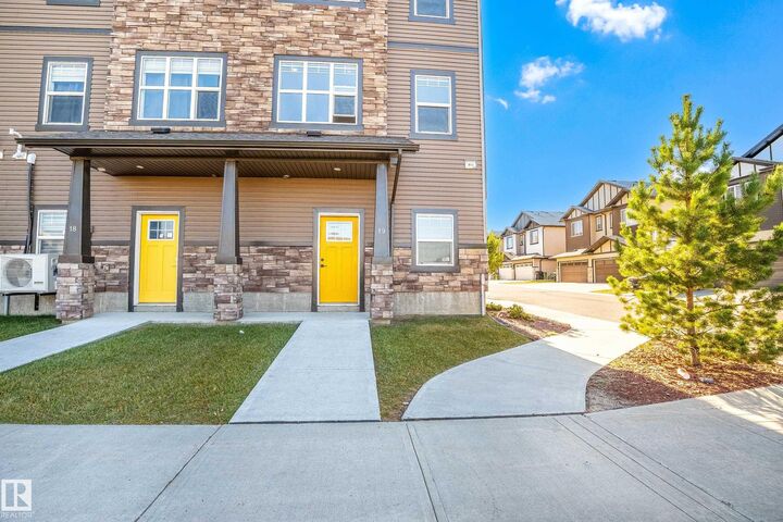 1703 16 Avenue NW 19  Edmonton AB T6T 2C3 photo