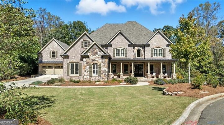 Property Photo: 2415 Stone Wood Court GA 30041