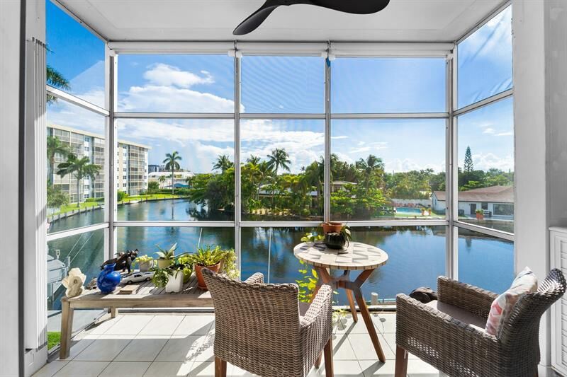 Property Photo: 3000 NE 16th Ave 312 FL 33334