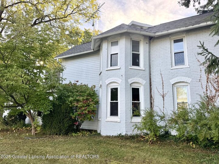 302 N Shiawassee Street  Laingsburg MI 48848 photo
