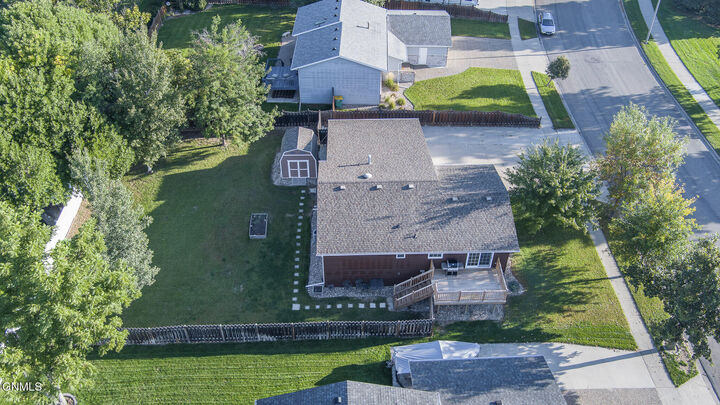 Property Photo: 418 Munich Drive ND 58504