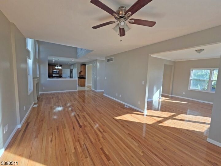 Property Photo: 720 Harvard Ave NJ 07080