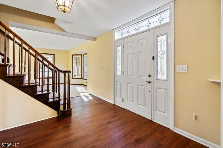 Property Photo:  4 Westminster Dr  NJ 08801 
