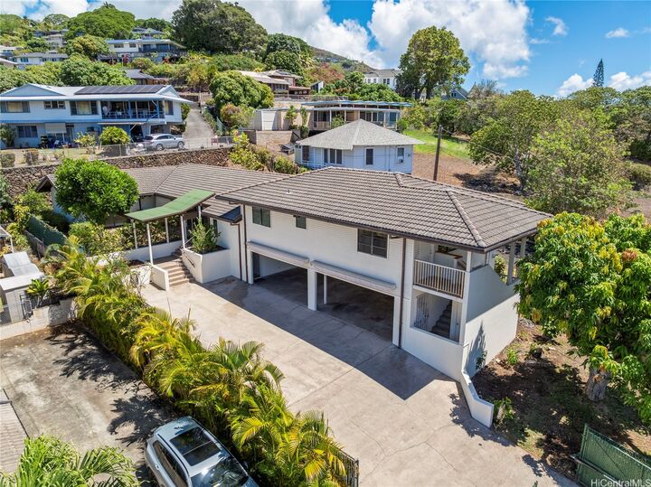 1214 Nehoa Street A  Honolulu HI 96822 photo
