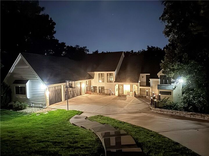 Property Photo: 12108 Catalina Street KS 66209