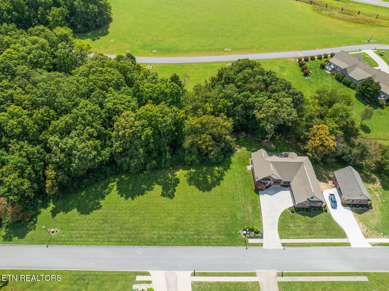 Property Photo: 0.49 Ac Tomlon Rd TN 38555