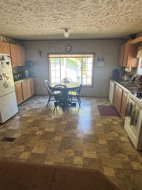 Property Photo: 330 Eagle Rise Road KY 42544