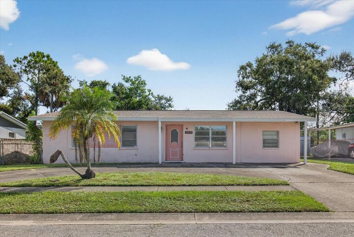 2415 19th Street E  Bradenton FL 34208 photo