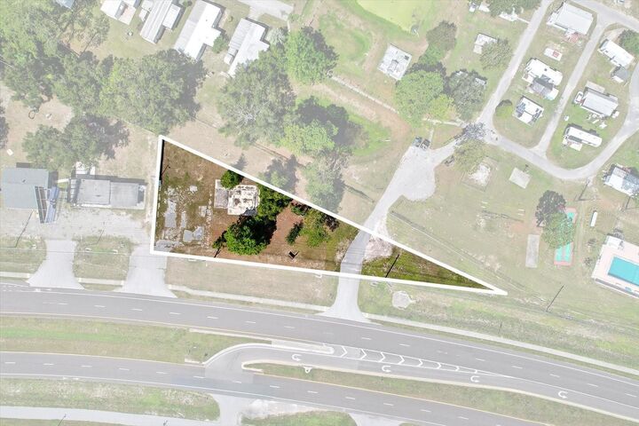Property Photo: 15541 Cortez Boulevard FL 34613
