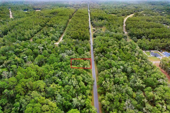 Property Photo:  205 E Kingsdale Street  FL 34434 