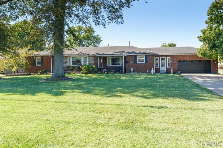 3321 Wabash Avenue  Granite City IL 62040 photo