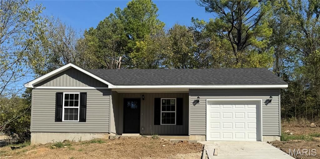 Property Photo:  400 East Plattin Street  MO 63020