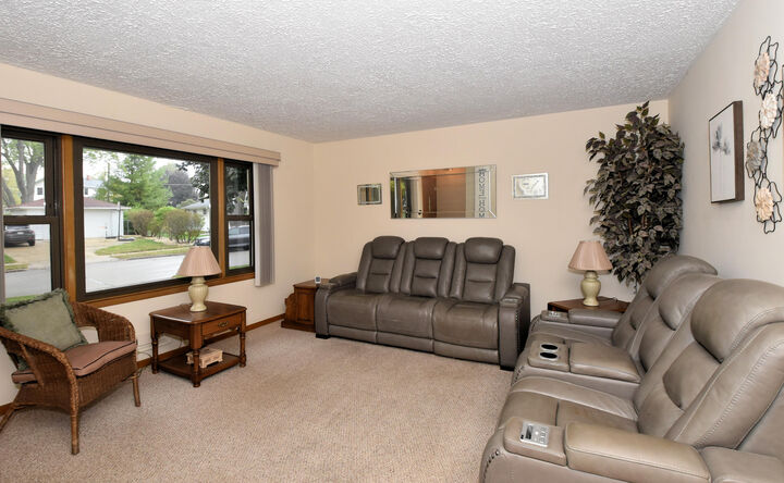 Property Photo: 2923 Maryland Ave WI 53403