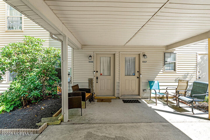 Property Photo: 1506 Jasmine Court NJ 08527