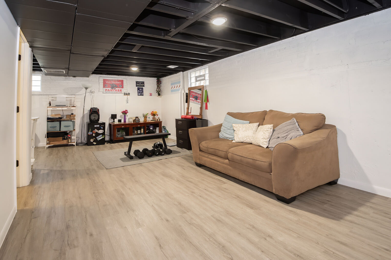 Property Photo: 5133 N Austin Avenue IL 60630
