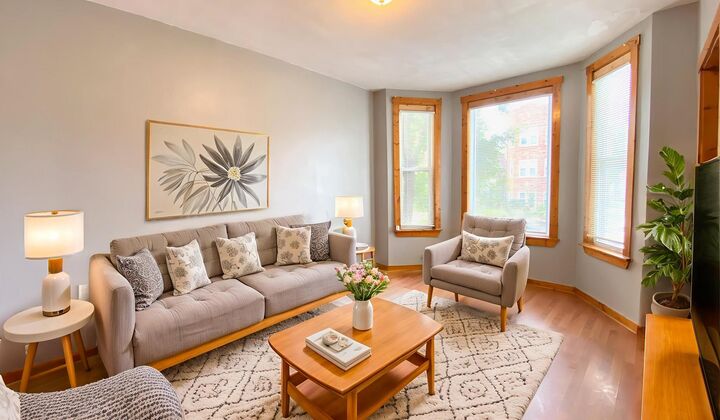 Property Photo: 6833 S Green Street IL 60621