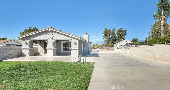 Property Photo:  941 W F Street  CA 92324 