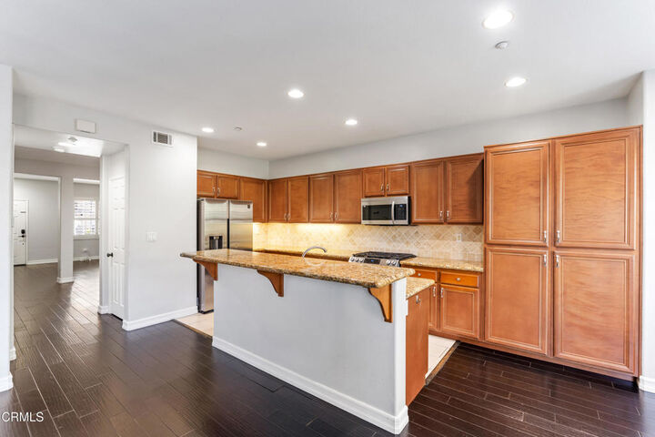 Property Photo: 1811 Sonata Drive CA 93030