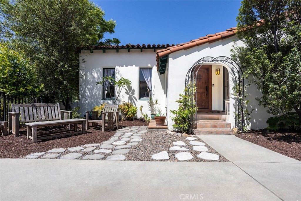 Property Photo: 989 Coronado Drive CA 91206