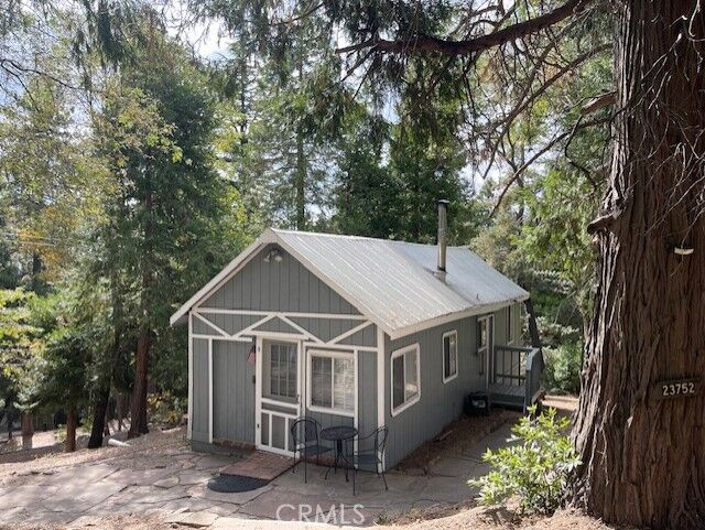 Property Photo:  23752 Inspiration  CA 92325 