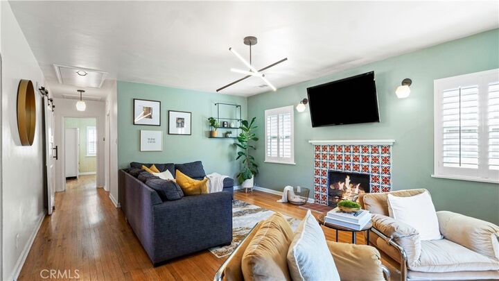 3209 Bennett Drive  Los Angeles CA 90068 photo