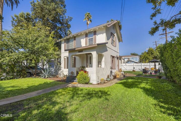 Property Photo: 1065 E Mountain Street CA 91104