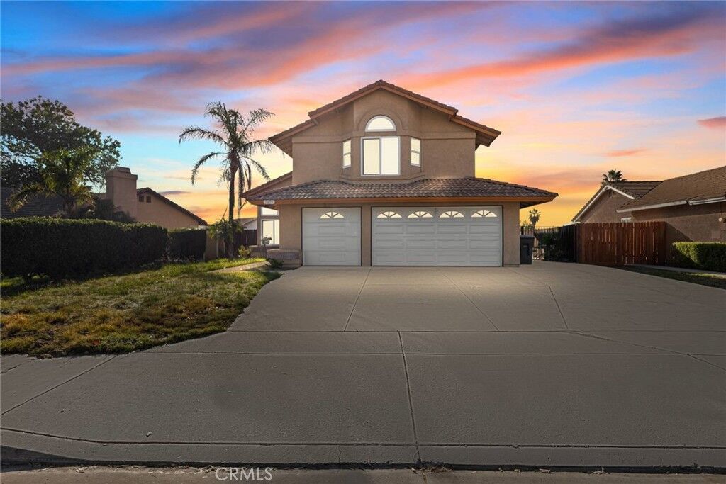 Property Photo: 2695 Rosarita CA 92407