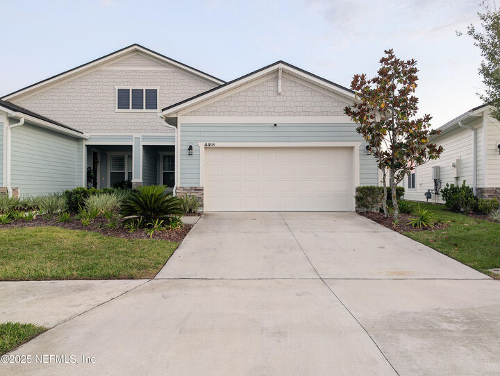 Property Photo: 4408 Sun Lily Court FL 32257