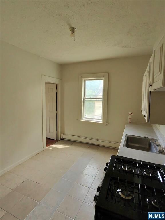 Property Photo: 293 W Palisade Avenue B NJ 07631