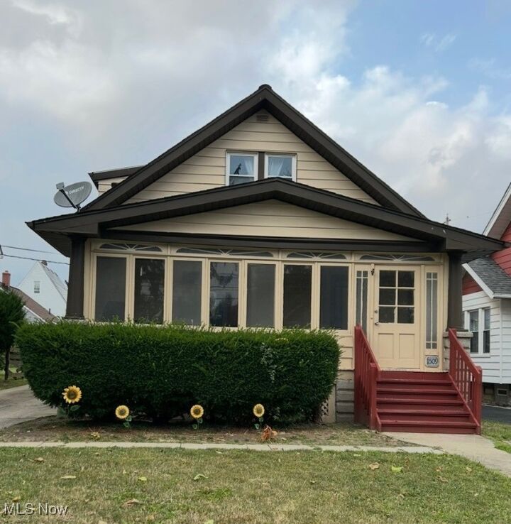 11509 Granger Road  Cleveland OH 44125 photo