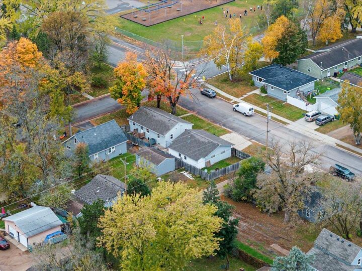 Property Photo: 1202 J Street NE MN 56401