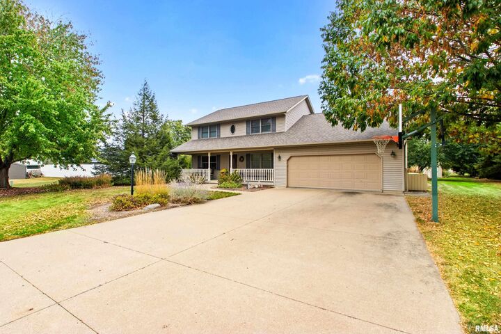 Property Photo: 13628 Wild Spruce Lane IL 61523