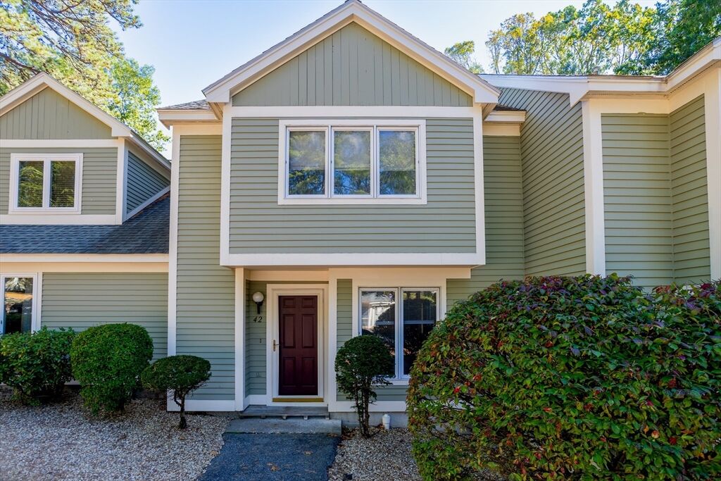 Property Photo:  535 South St 4-2A  MA 01420