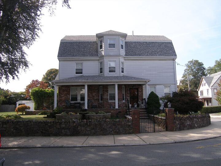 Property Photo:  55 Clarendon  MA 02148 