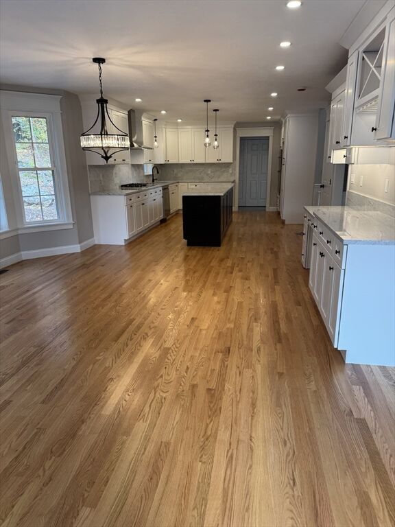 Property Photo: 527 Salisbury Street MA 01520