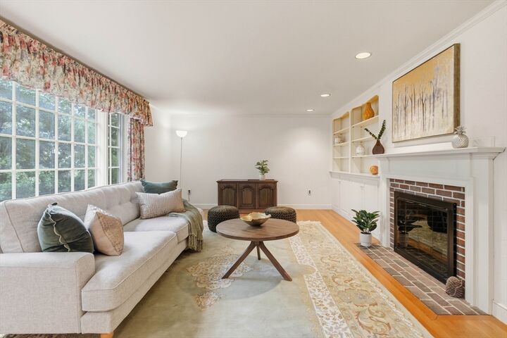 Property Photo:  9 Fernway  MA 01940 