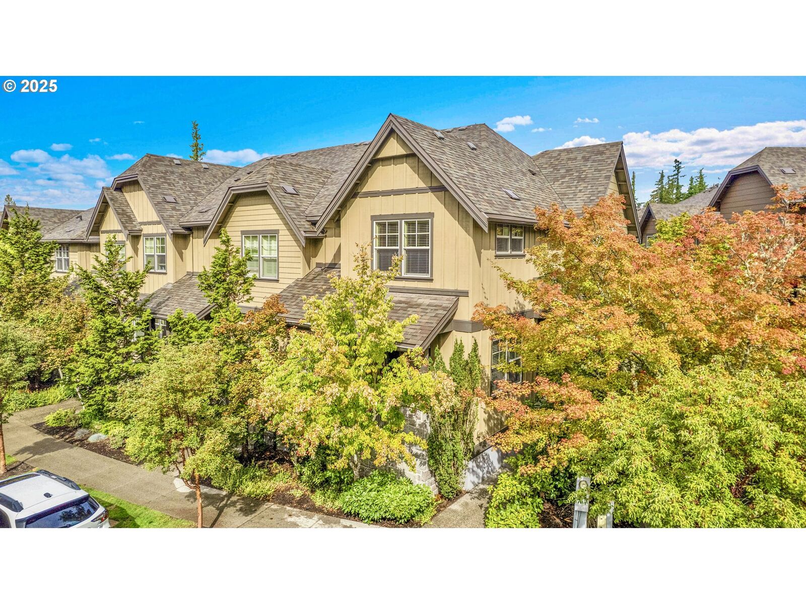 Property Photo:  10441 SW Windwood Way  OR 97225 