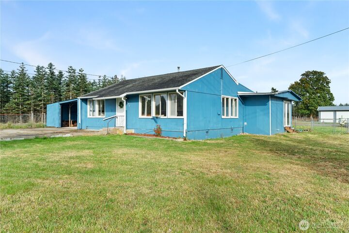 Property Photo:  575  Monte Elma Road  WA 98563 