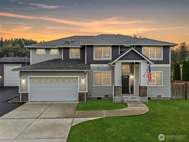 Property Photo:  1602  12th Avenue SE  WA 98372