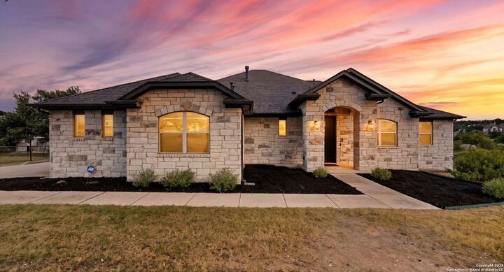 1218 Magnum  New Braunfels TX 78132 photo