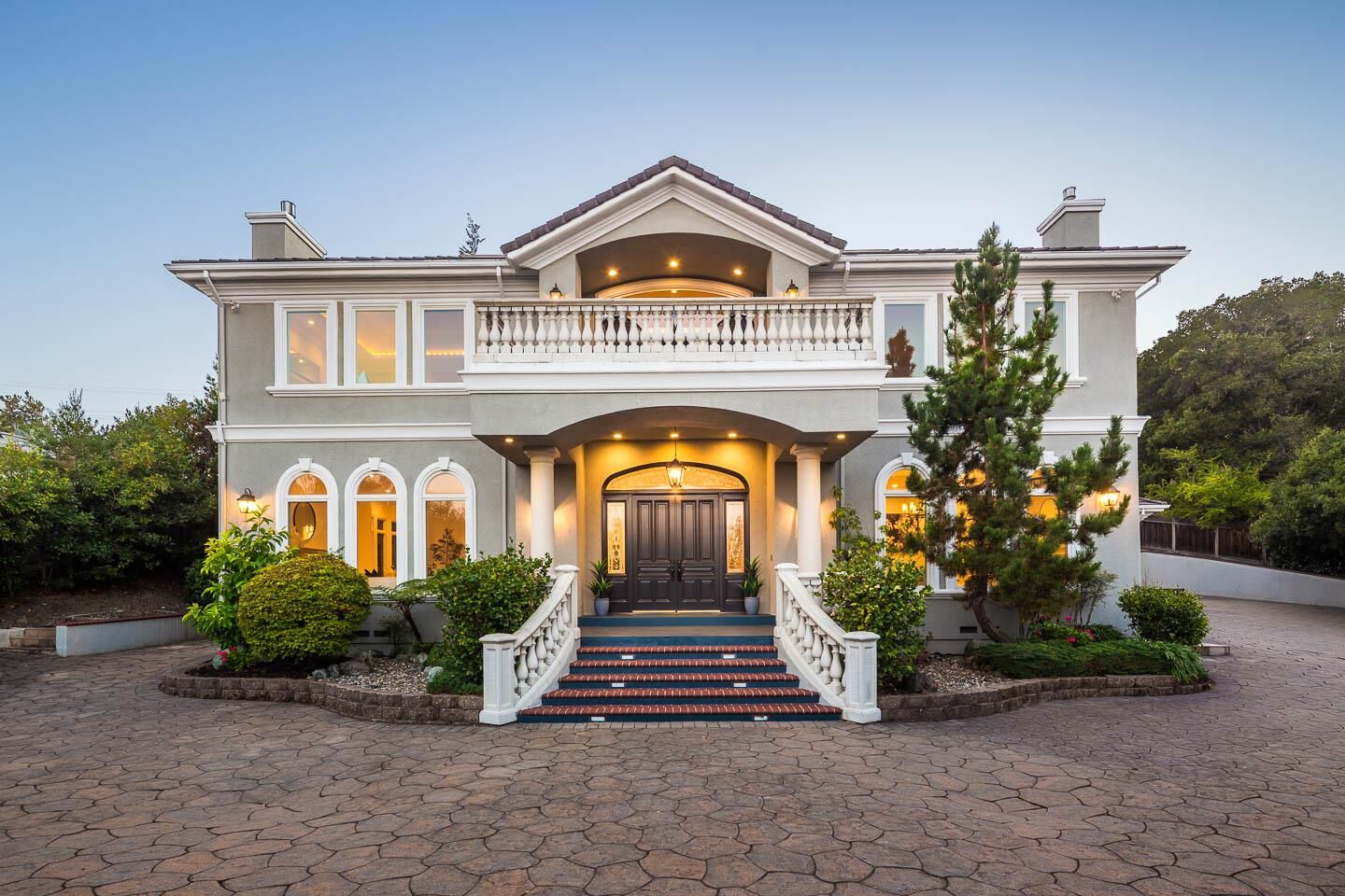 Property Photo: 1535 Lakeview Drive CA 94010