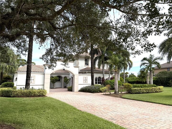 Property Photo: 14403 Jockey Circle South FL 33330