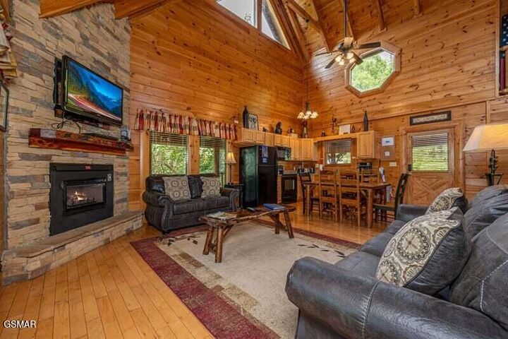 Property Photo: 2034 Bear Haven Way TN 37876
