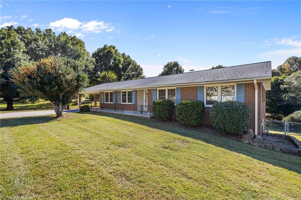 Property Photo: 107 Delta Street NC 27295