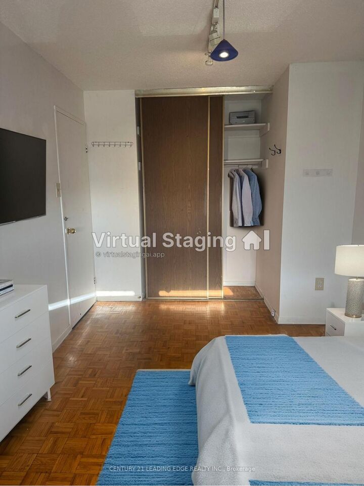 Property Photo: 4673 Jane Street 516 ON M3N 2L1