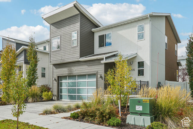 Property Photo: 6705 Serviceberry Dr UT 84098