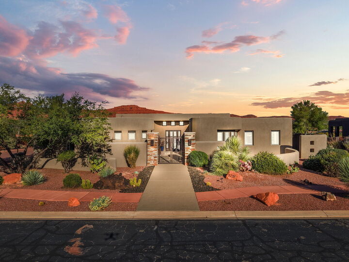 Property Photo: 2228 N Chaco Trail UT 84770