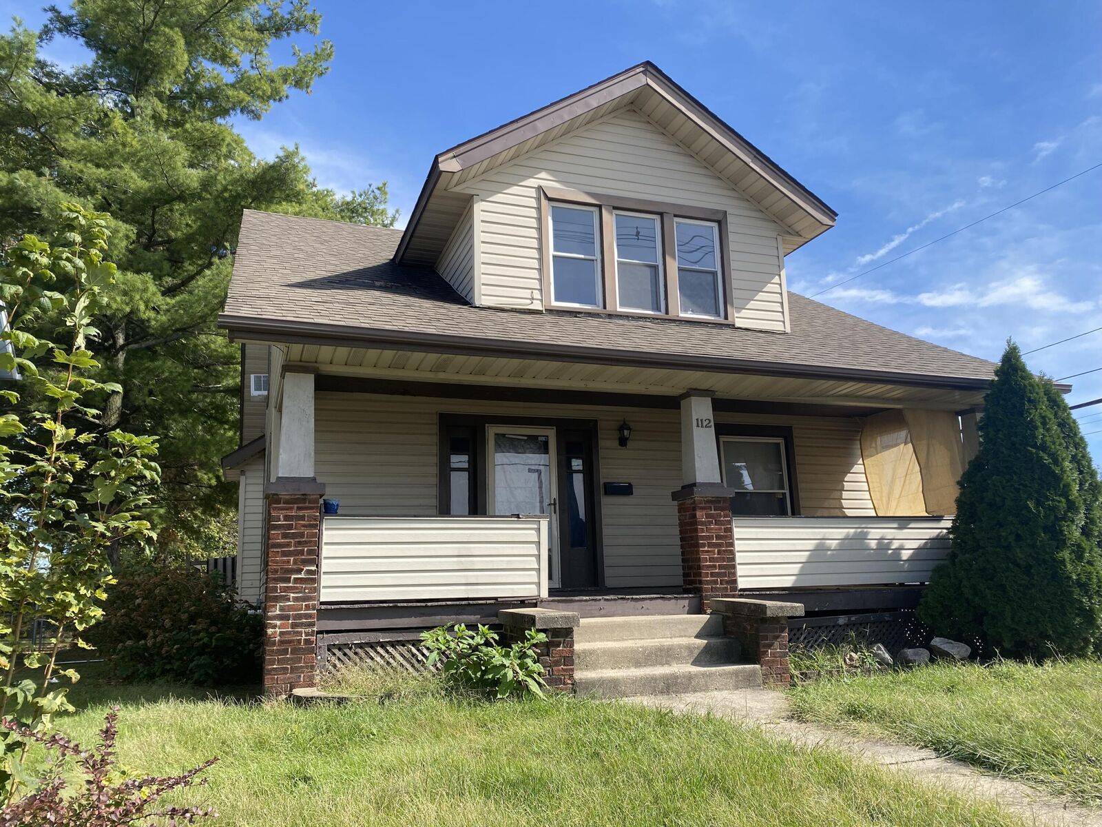 Property Photo:  112 N Burnett Road  OH 45503 