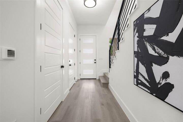 Property Photo: 1700 Pennsylvania Avenue TX 78702